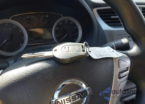 2014 Nissan Sentra Fe+ S/Fe+ Sv/S/Sl/Sr/Sv z USA, uszkodzony, nr VIN 3N1AB7AP7EY260396